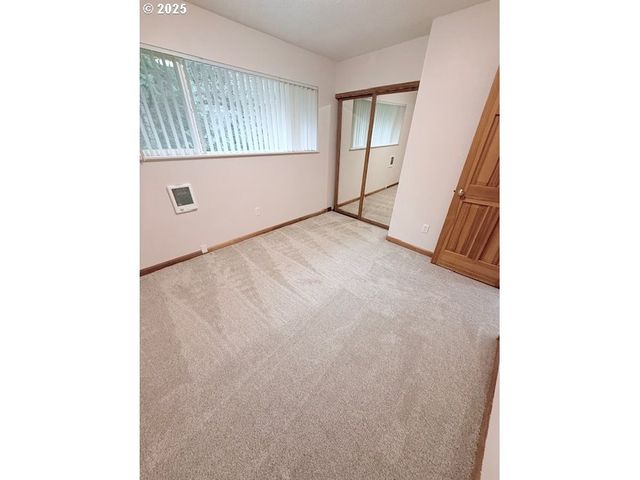 5230 Sw 42ND Ave, Portland, OR 97221