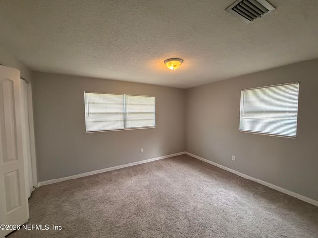 11032 BLUEHILL Drive, Jacksonville, FL 32218