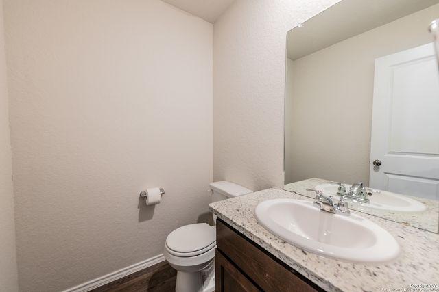 1006 Western Whipbird, San Antonio, TX 78253