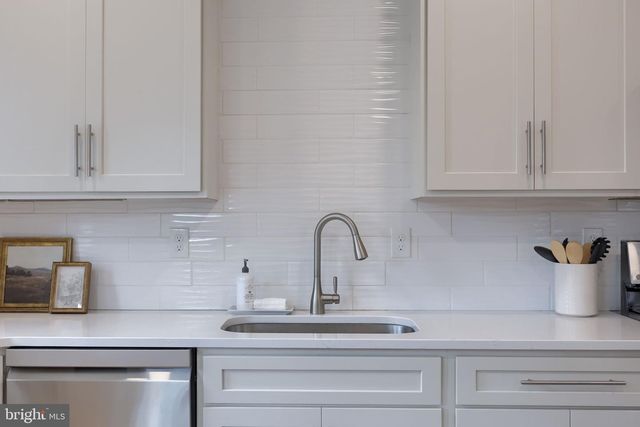 549 ROCKLAND ST, Lancaster, PA 17602