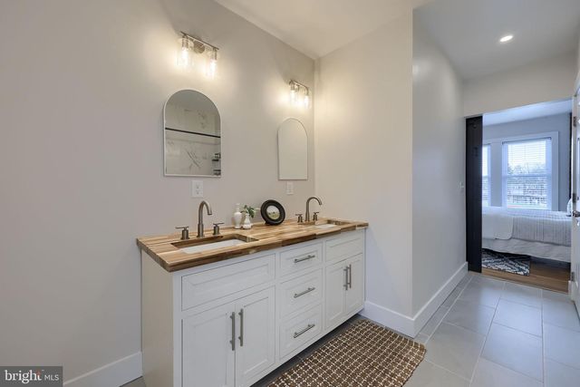 549 ROCKLAND ST, Lancaster, PA 17602