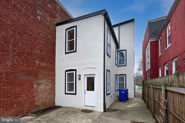 549 ROCKLAND ST, Lancaster, PA 17602