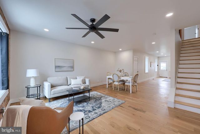 549 ROCKLAND ST, Lancaster, PA 17602