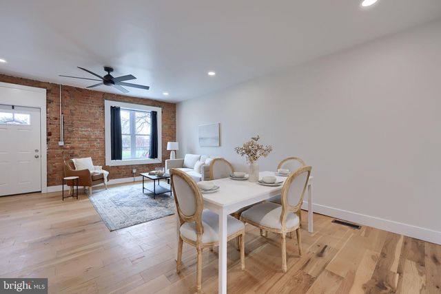 549 ROCKLAND ST, Lancaster, PA 17602