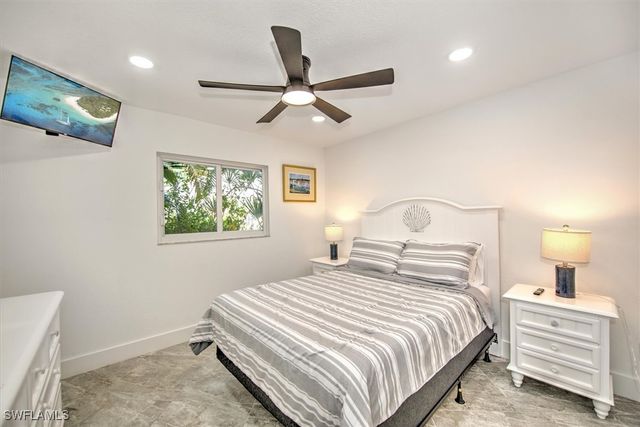 4225 SW 2nd AVE, Cape Coral, FL 33914