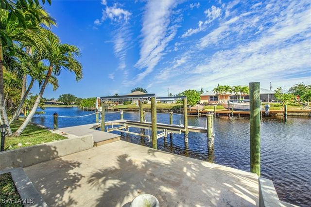 4225 SW 2nd AVE, Cape Coral, FL 33914