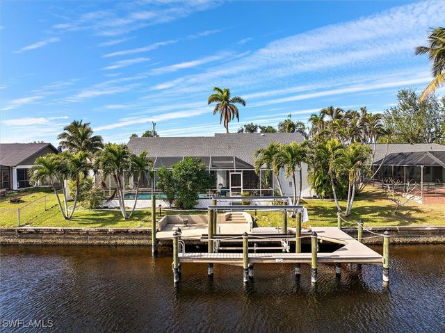4225 SW 2nd AVE, Cape Coral, FL 33914