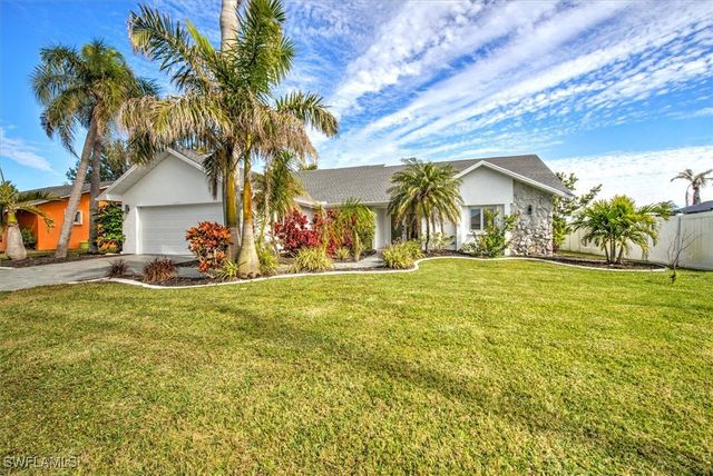 4225 SW 2nd AVE, Cape Coral, FL 33914