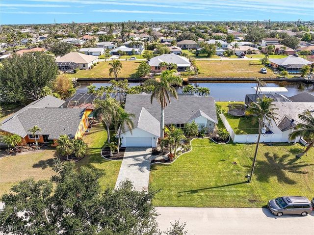 4225 SW 2nd AVE, Cape Coral, FL 33914