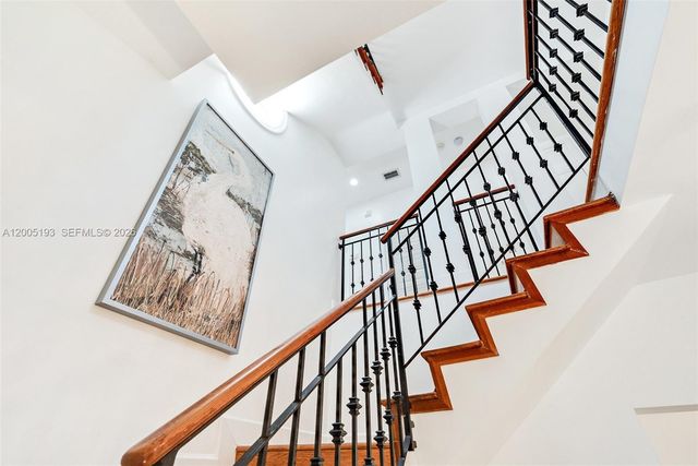 3930 Crawford Ave, Miami, FL 33133