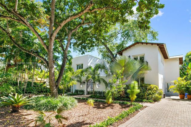 3930 Crawford Ave, Miami, FL 33133