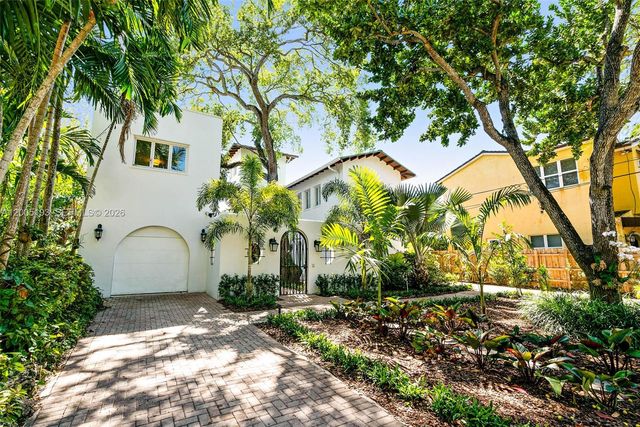 3930 Crawford Ave, Miami, FL 33133