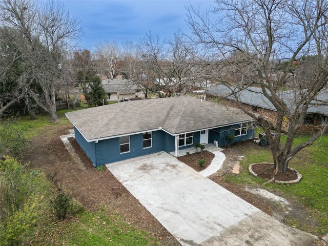 745 Holiday Drive, Sherman, TX 75090