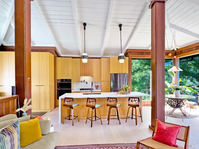 16620 Guernewood Rd, Guerneville, CA 95446