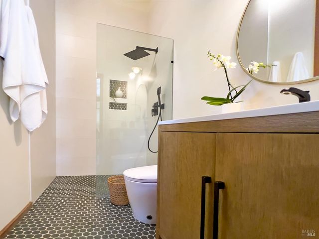 16620 Guernewood Rd, Guerneville, CA 95446