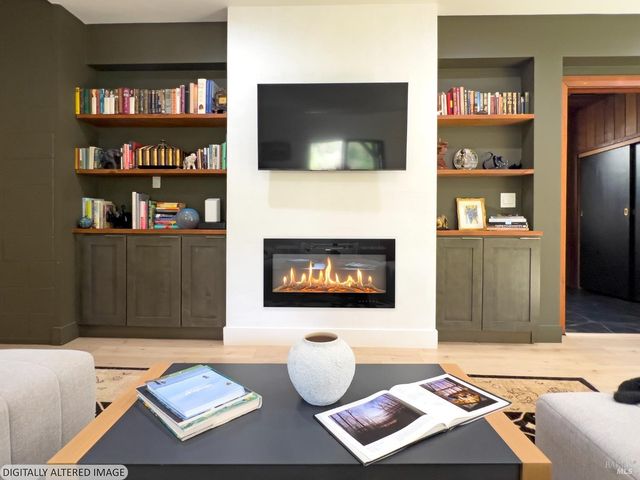 16620 Guernewood Rd, Guerneville, CA 95446