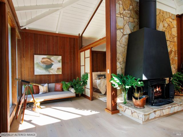 16620 Guernewood Rd, Guerneville, CA 95446