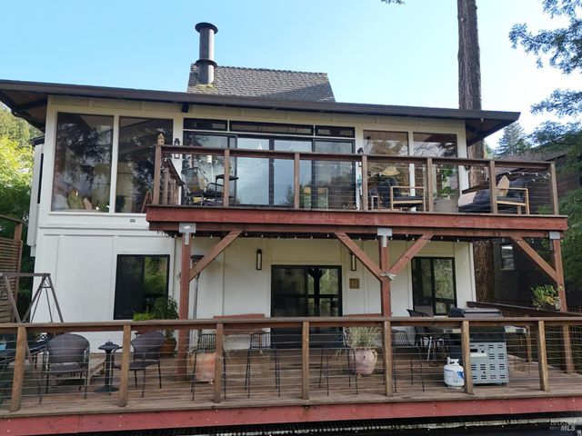 16620 Guernewood Rd, Guerneville, CA 95446