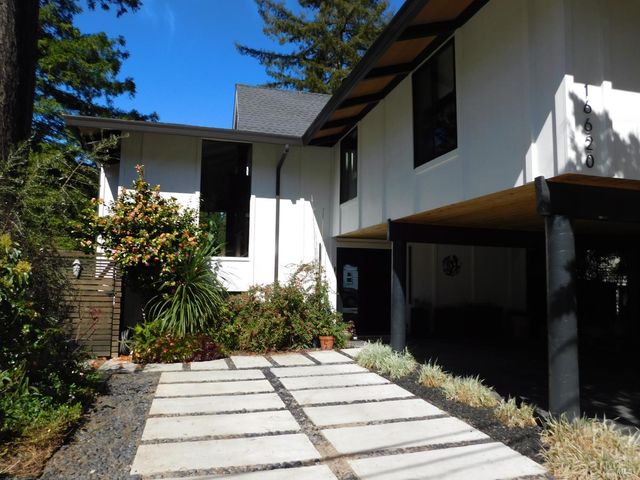 16620 Guernewood Rd, Guerneville, CA 95446