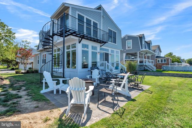 1069 SHORE ACRES RD, Arnold, MD 21012