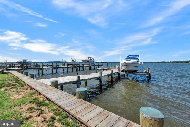 1069 SHORE ACRES RD, Arnold, MD 21012