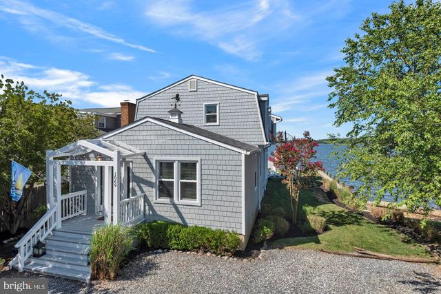 1069 SHORE ACRES RD, Arnold, MD 21012