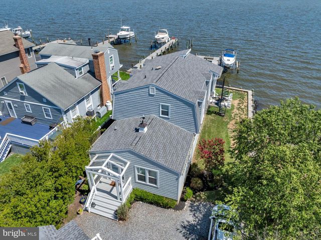 1069 SHORE ACRES RD, Arnold, MD 21012