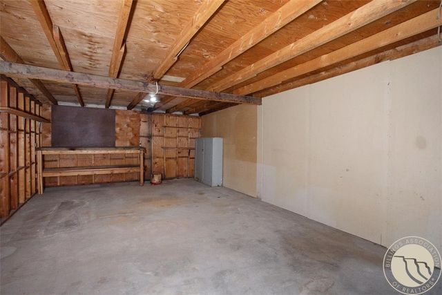6513 Frey Road, Shepherd, MT 59079