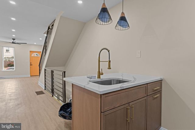 2122 E BIRCH ST, Philadelphia, PA 19134