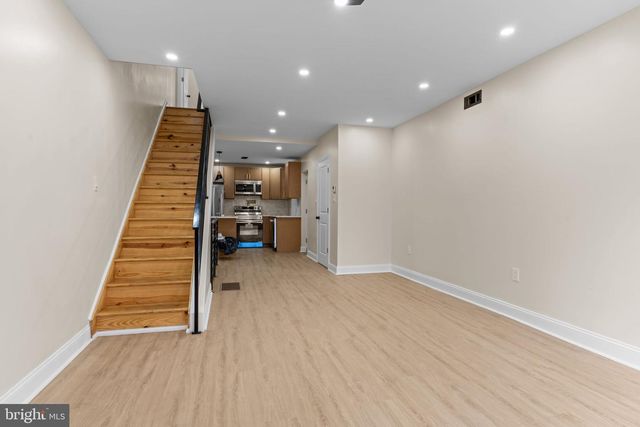 2122 E BIRCH ST, Philadelphia, PA 19134