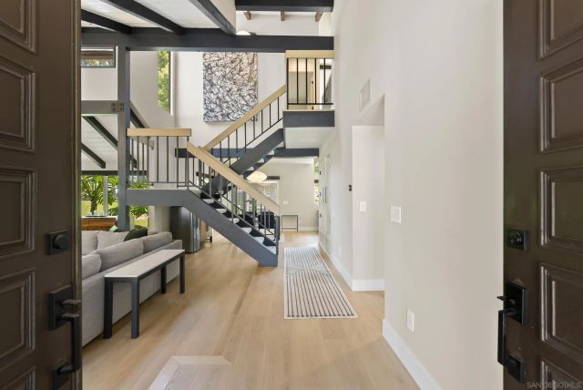 622 Camino Santa Barbara, Solana Beach, CA 92075