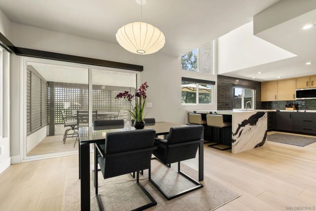 622 Camino Santa Barbara, Solana Beach, CA 92075