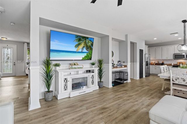 8130 Blue Daze Court, Lehigh Acres, FL 33972