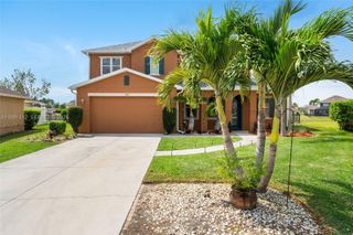 8130 Blue Daze Court, Lehigh Acres, FL 33972