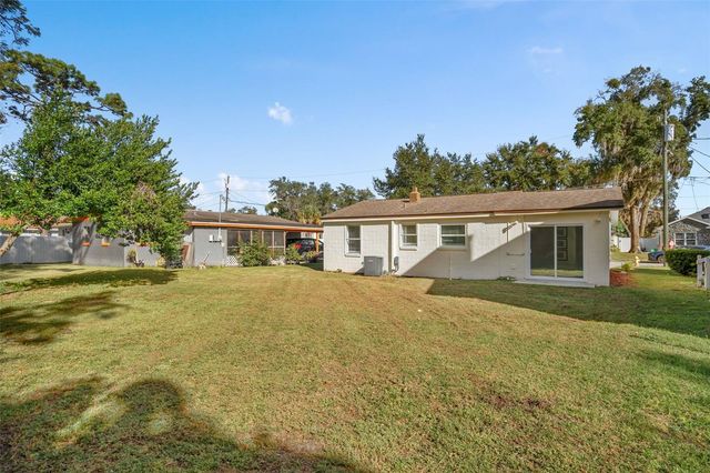 118 DEACON JONES BOULEVARD, Orlando, FL 32810