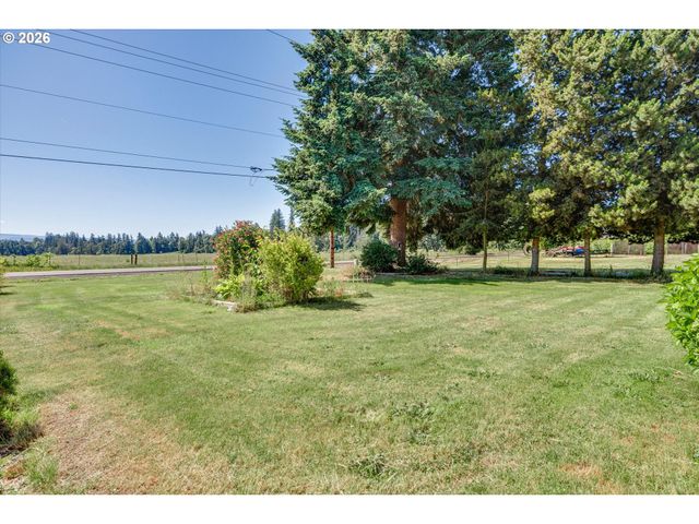 15239 S HIGHWAY 211, Molalla, OR 97038