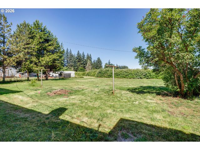 15239 S HIGHWAY 211, Molalla, OR 97038