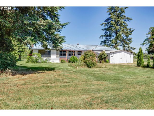 15239 S HIGHWAY 211, Molalla, OR 97038