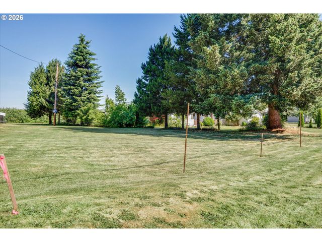 15239 S HIGHWAY 211, Molalla, OR 97038