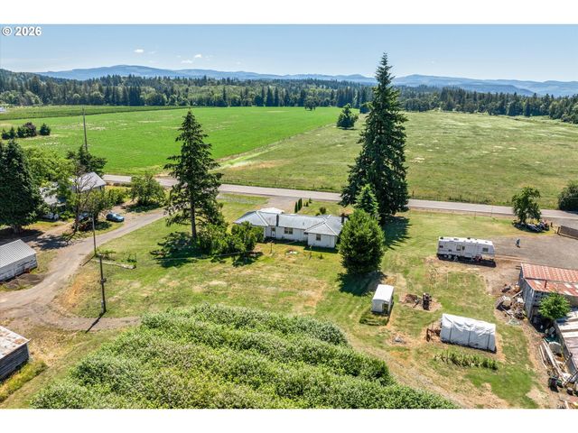 15239 S HIGHWAY 211, Molalla, OR 97038