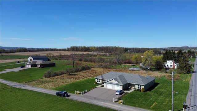 4275 Bell Crest Drive, Cortlandville, NY 13045