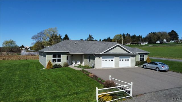 4275 Bell Crest Drive, Cortlandville, NY 13045