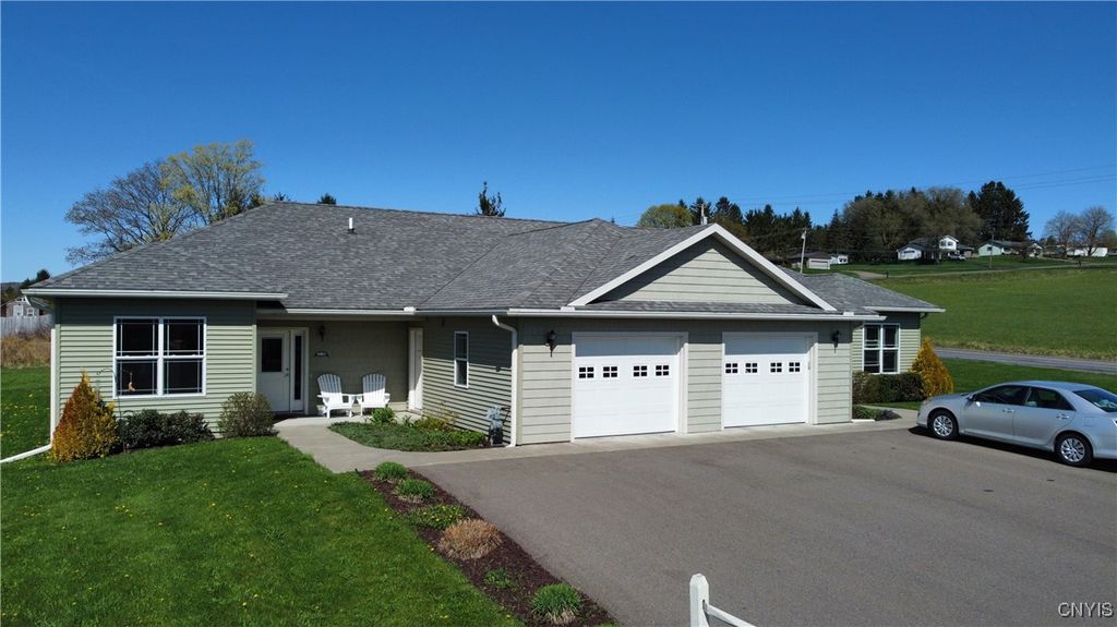 4275 Bell Crest Drive, Cortlandville, NY 13045