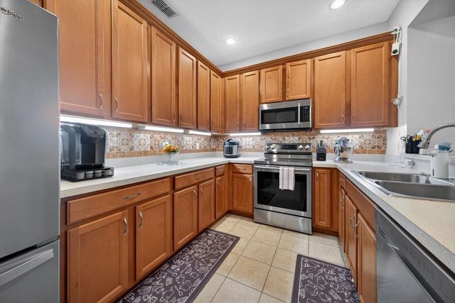 471 HARBOR WINDS COURT, Winter Springs, FL 32708