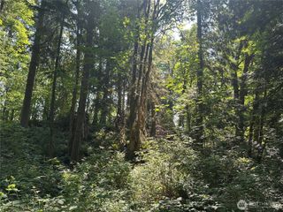 17 Shore Drive NE, Indianola, WA 98342