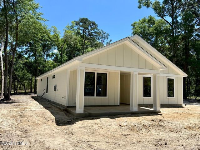 53 Marsh Drive, Beaufort, SC 29907