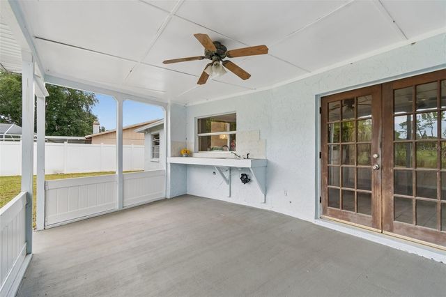 5503 PENTAIL CIRCLE, Tampa, FL 33625
