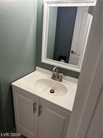 2805 Alma Lidia Avenue, North Las Vegas, NV 89032