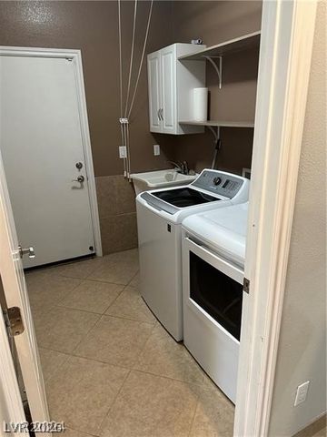 2805 Alma Lidia Avenue, North Las Vegas, NV 89032