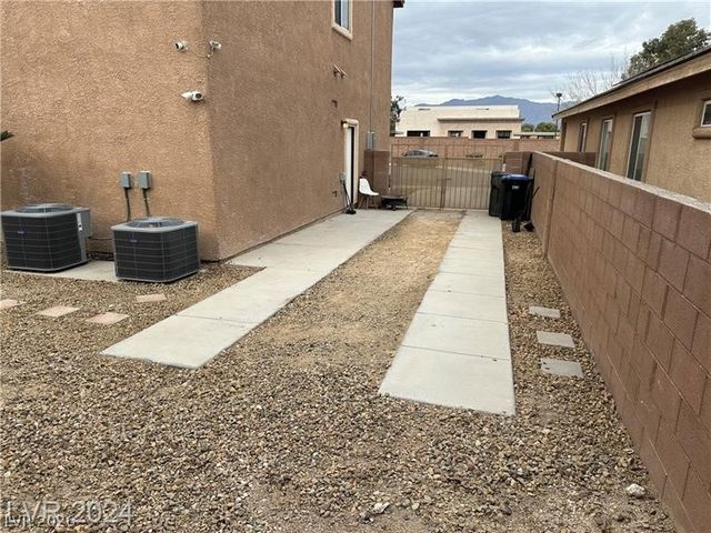 2805 Alma Lidia Avenue, North Las Vegas, NV 89032